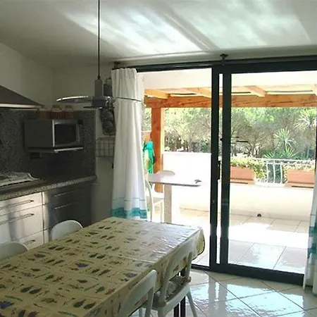 فيلة Casa Canoa 4 *